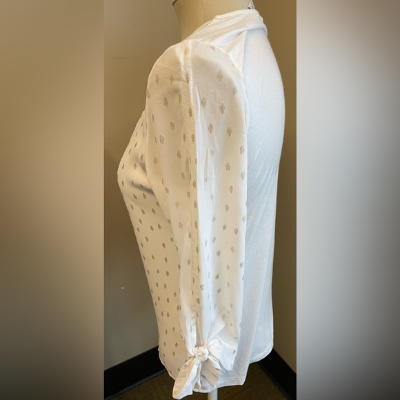 Punto Roma 3/4 length sleeve vneck cream and gold blouse women’s size Small - Picture 3 of 6